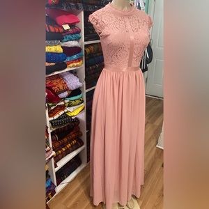 Pink long dress!!🤗size small